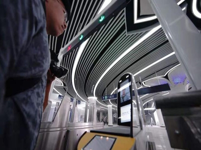 機場健康碼驗證人臉測溫閘機 哪家好？價格怎么樣？代理招商，生產廠家，價格，哪家好，多少錢，品牌，報價，廠家，哪個公司好