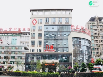 防疫快訊：四川省樂山中醫(yī)院采用路可路美天府健康碼人臉測溫通道閘機 哪家好？價格怎么樣？代理招商，生產(chǎn)廠家，價格，哪家好，多少錢，品牌，報價，廠家，哪個公司好 